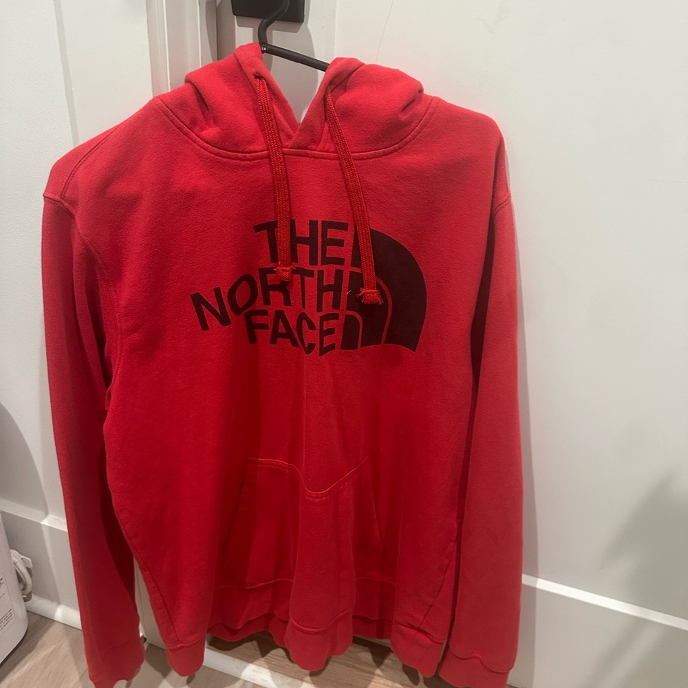 red north face hoodie size L